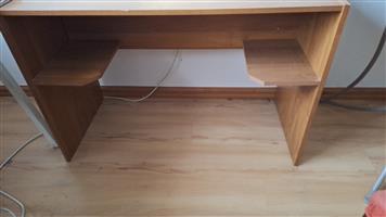 Laptop or PC table for office