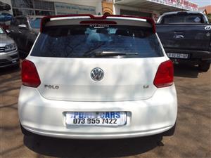 2010 VW POLO 6 1.4 COMFORTLINE WHITE Color  MANUAL PETROL 106,000KM 