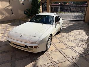 Porsche 944 Coupe