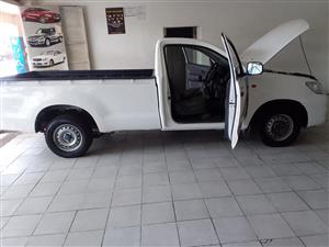 2015 TOYOTA HILUX2.5 MANUAL DIESEL WHITE 96.000KM 