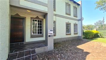 Spacious Two Bedroom Townhouse To Rent in Old Town, Louis Trichardt
