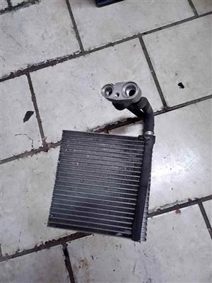 VOLVO S40 2005 HEATERCORE AVAILABLE  DELIVERY AVAILABLE COUNTRY WIDE 