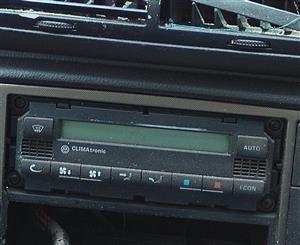 VW Passat 1.8 01-09 Preface Radio