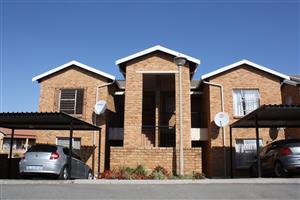 Apartment For Sale in Honeypark