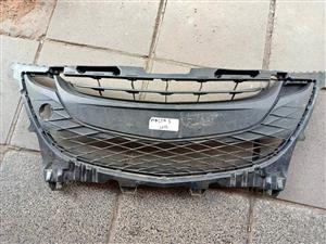 Mazda 5 grill