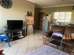 1 Bedroom, 1 Bath Apartment in Willowbrook, Roodepoort
