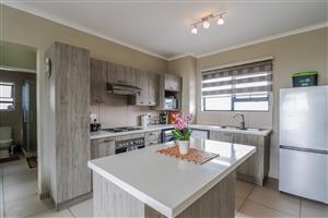 Stunning apartment for sale in Erand Gardens, Midrand—ideal for modern living and comfort