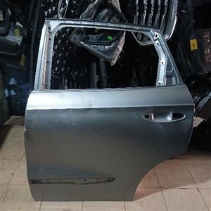 haval jolion door