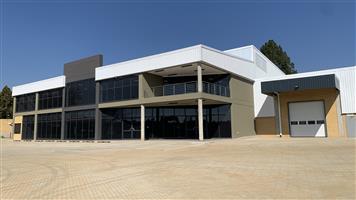 Warehouse /showroom unit to let in Meadowdale