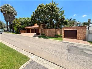 House For Sale in Marais Steyn Park