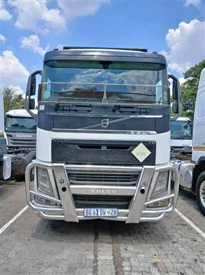 2019 VOLVO FH520  