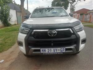 Toyota Hilux 