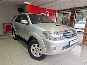 2009 TOYOTA  FORTUNER 30 D4D 4X2 7SEATER