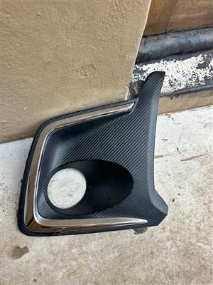 Toyota starlet baleno right side fog light cover