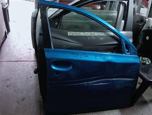 TOYOTA ETIOS SPRINTER RIGHT FRONT DOOR