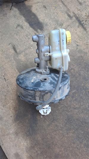 VW Polo Vivo 9N brake booster and master cylinder for sale used 