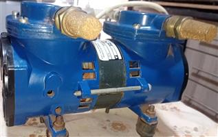 Thomas Double (2 Lung) Diaphragm Vacuum Pump 230V