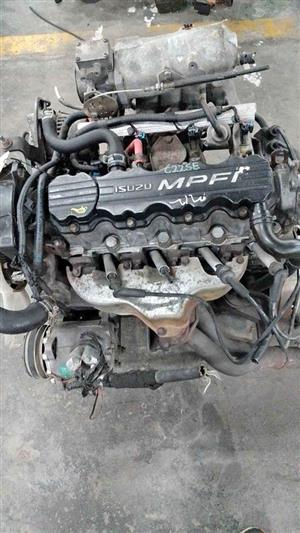 ISUZU C22 SE 2.2L COMPLETE ENGINE FOR SALE