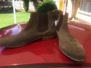 Mens Boot Size 15/50