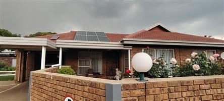 House For Sale in New Redruth