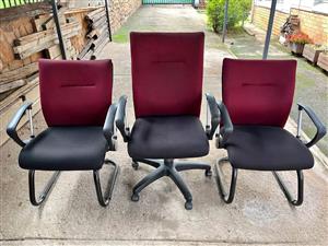 1 Office Desk Chair & 2 Office Visitor Chairs in very good condition