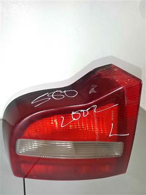 VOLVO S60 2002 LEFT TAIL LIGHT FOR SALE (DELIVERY AVAILABLE NATION WIDE)