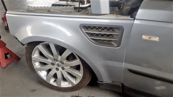 Range Rover Fenders for sale | AUTO EZI