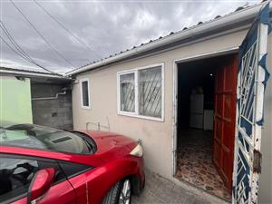 2 Bedroom Property For Sale in Delft