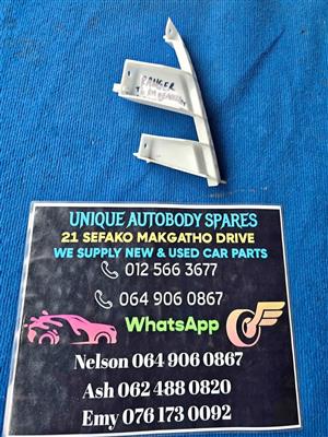 Ford Ranger T6 Right Headlight Bracket