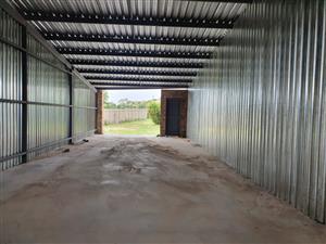 100m2 Workshop TO LET in Clayville