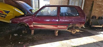 Fiat uno body and engine spares