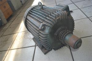 Electric motor. 11kW 380 VAC 1400RPM used