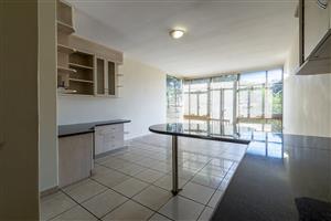 Stunning 2 Bed First Floor Apartment Near CSIR.