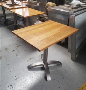 Tables – Wooden restaurant 