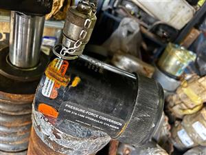 CATTon Hydraulic Puller / Press Cylinder