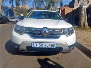 2020 Renault Duster 1.5 Sport Automatic, Petrol, White 88000kms Service book, Spare key