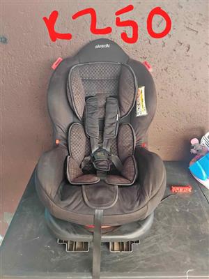 Safeway car seat for sale  9 to 36 kg max