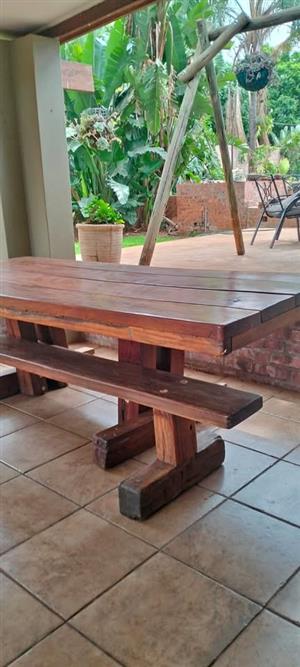 10 Seater Sleeper Table for Sale