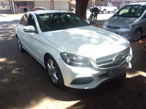 2017 MERCEDES BENZ C180 AUTOMATIC PETROL WHITE SPARE KEY SERVICE BOOK 76,000KM LEATHER INTERIOR