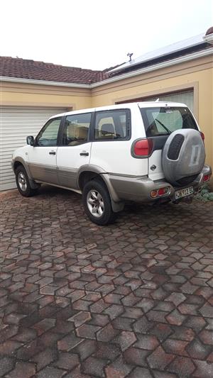 Nissan Terrano II 2.7TDI 5 d yr 2000, mech good, bodywork rust req attention