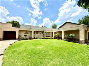 Spacious Family Home with Modern Finishes & Prime Location Near Top Schools in Secunda