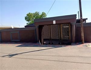 two bedroom House for sale 