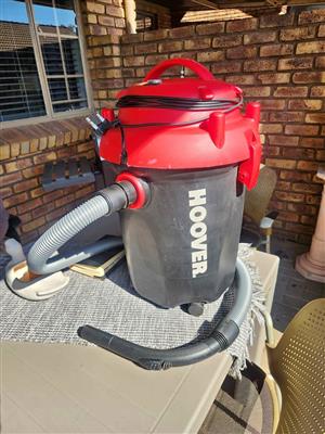 Hoover Vacuum cleaner and pipe for sale