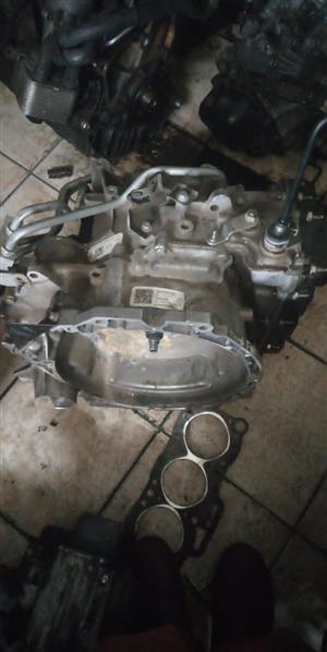 FORD FOCUS AUTOMATIC GEAR BOX 