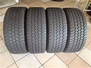 265/60/18 Good Year Tyres for Sale. Contact 