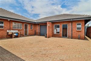 House For Sale in Bakerton