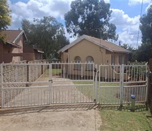 House For Sale in Ennerdale Ext 5