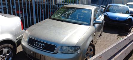 AUDI A4 B6 STRIPPING FOR SPARES