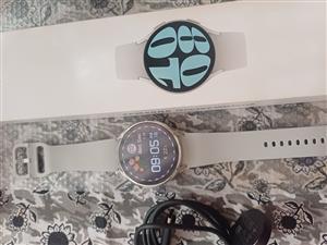 Samsung galaxy Watch 6 44mm silver LTE