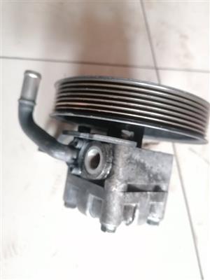 NISSAN GTR 35 POWER STEERING PUMP